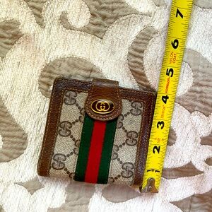 GUCCI Ophidia Bifold Wallet in Excellent Condition.
